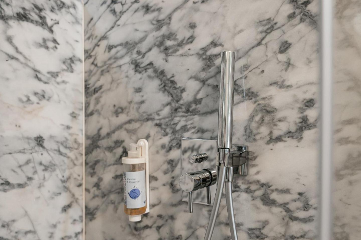 Guestready - Zaza Guest House Coimbra Esterno foto