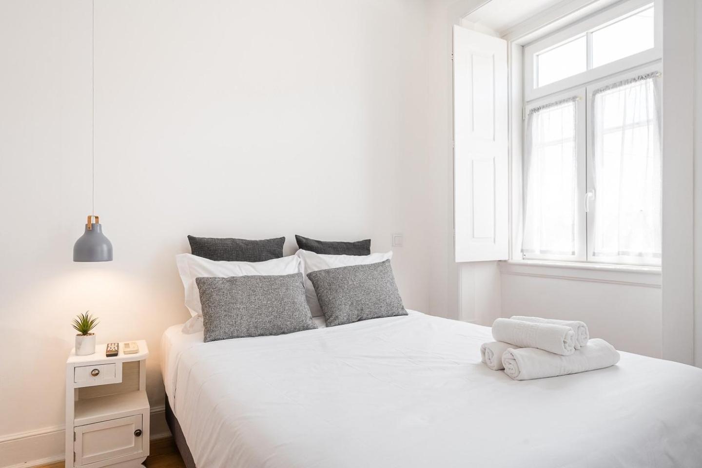 Guestready - Zaza Guest House Coimbra Esterno foto