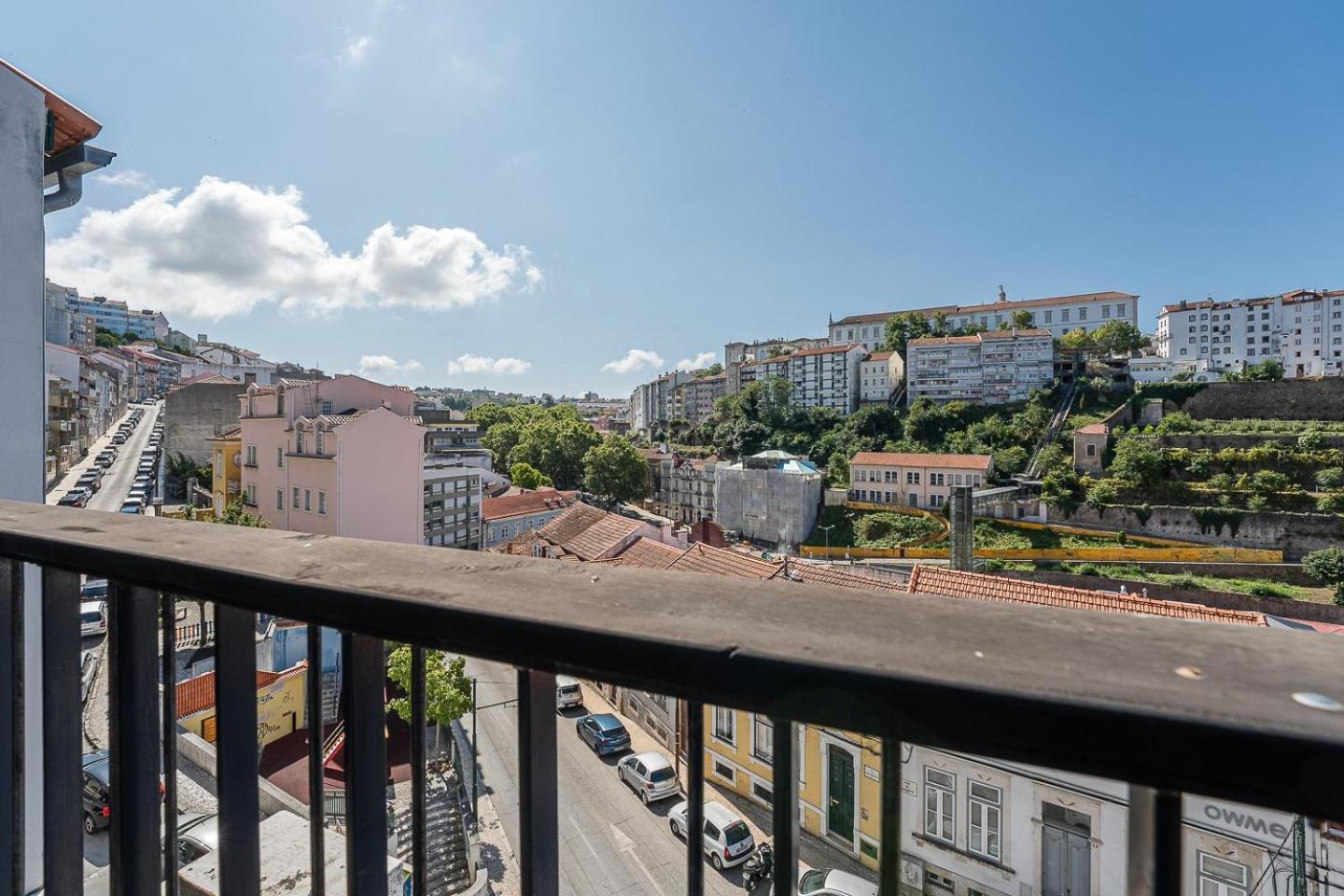 Guestready - Zaza Guest House Coimbra Esterno foto